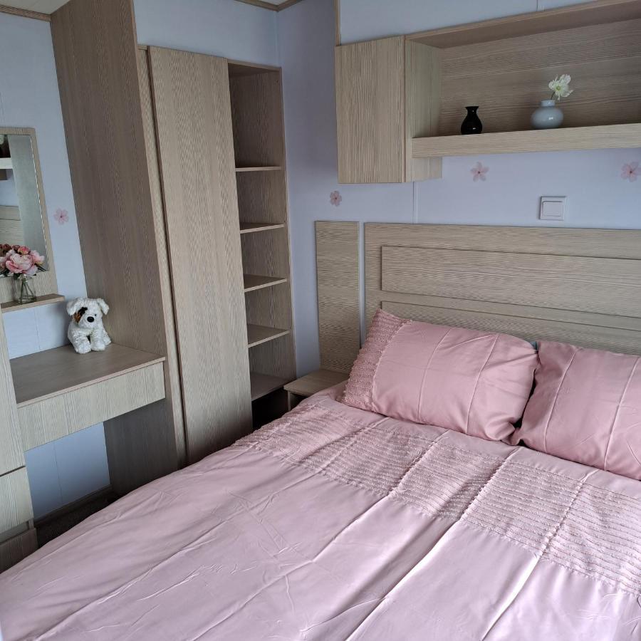 Cj & Daisies Holiday Home Prestatyn Exterior foto